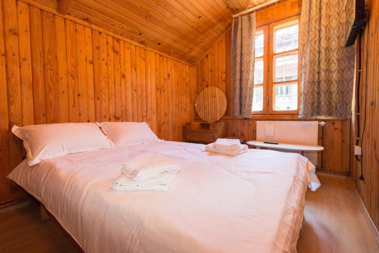 Rustic Regal Apartment Sinaia Exterior photo
